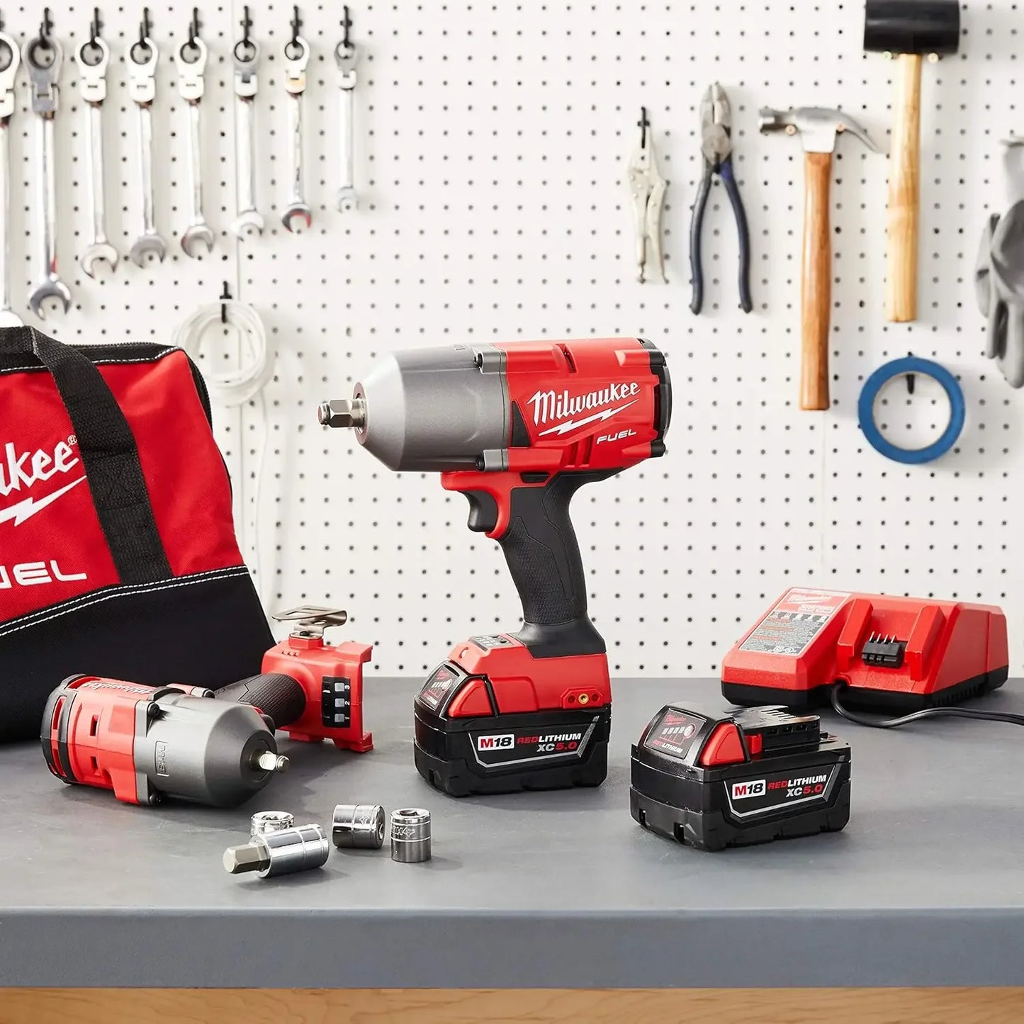 Milwaukee 2 PC M18 FUEL - 1/2" Impact Wrench and 3/8" Impact Wrench